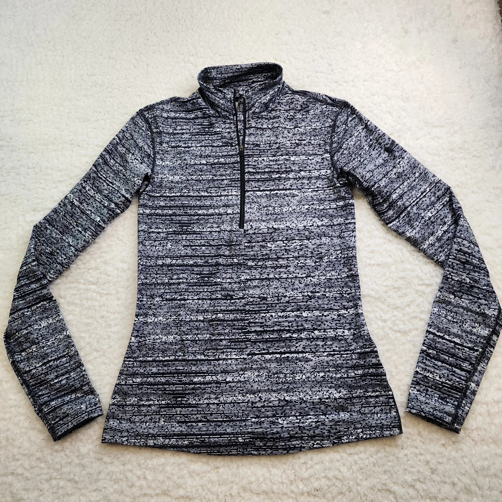 Nike Dri-Fit 1/4 Zip Active Top M Blk Wht Running Athletic Athleisure Fitted