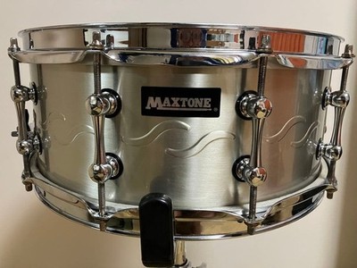 MAXTONE Metal Snare Drum Silver Pearl SuperHoop 14 Inch Used