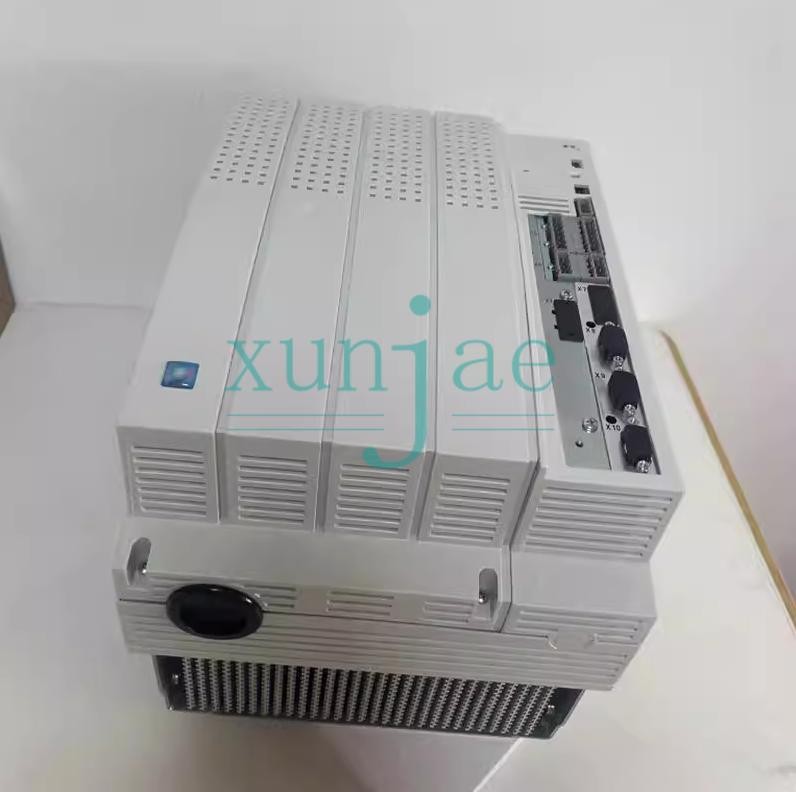 1PC Lenze INVERTER EVS9323-EPV004 Used