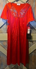 Vintage Vanity Fair Robe Womens Large Red Button Up Pocket USA Embroidered Trim