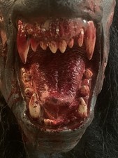Máscara personalizada macabra producciones hombre lobo sangrienta rehaul