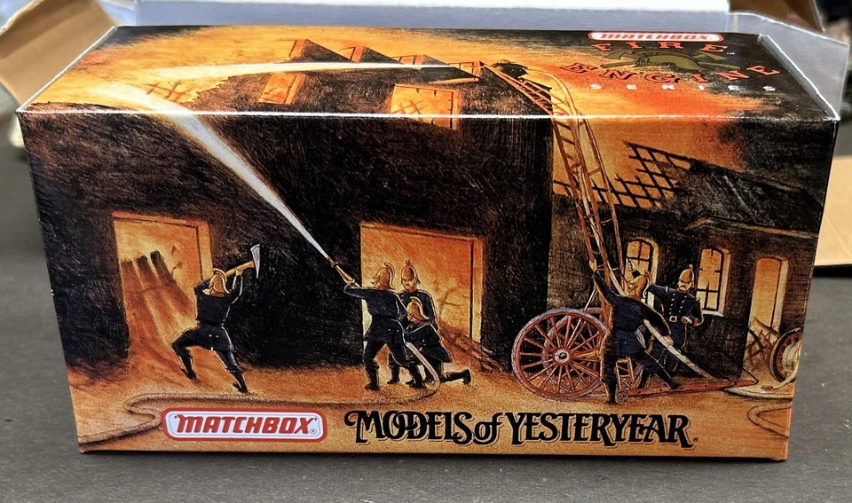 Matchbox 1932 Mercedes L5 Spotlight Generator Fire Truck YYM37632, NEW IN BOX - Image 2 of 4