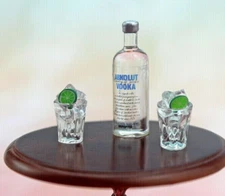 3 pcs set Bottle Vodka 2 Wine cups Miniature Drinks Dolls House 1:12 cocktail