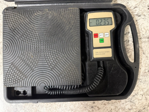 5PWF8 Electronic 110 lb Capacity Refrigerant Scale - Picture 2 of 7