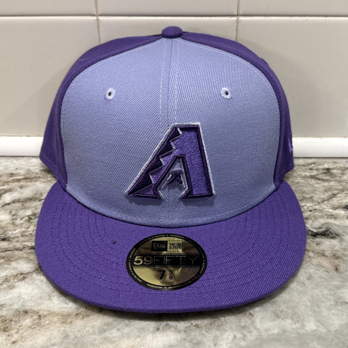 MLB Arizona Diamondbacks Tri Tone New Era Cap 59FIFTY Fitted 3/8