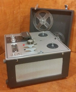 Vintage-Akai-4-Track-Tape-Recorder-Model-1700