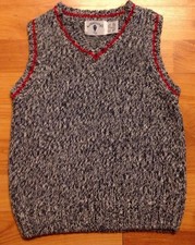 Kitestrings Boutique Boys Sz. 4 Navy White Red Sweater Vest