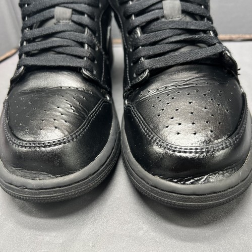 Air Jordan 1 Low Triple Black Sneakers 553558-093 Men Size 9 Preowned - Picture 13 of 15