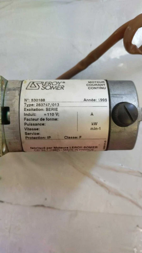 Motor 110 V LEROY SOMER 283747/013 - Imagen 2 de 3