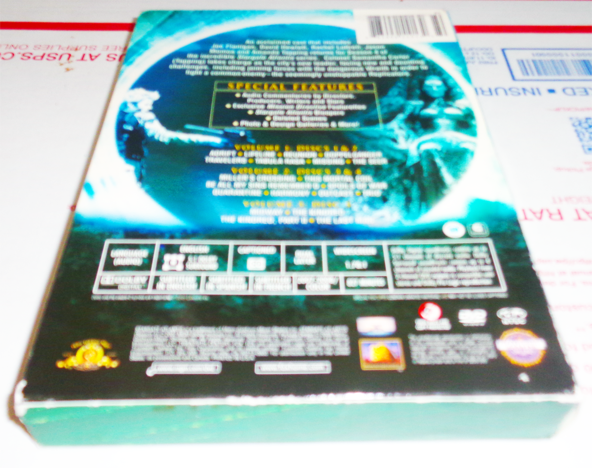Stargate Atlantis the Complete Fourth Season Four 4 DVD Box