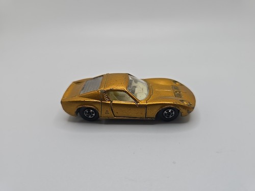 VINTAGE Matchbox No. 33 Lamborghini Miura Gold Superfast Car Lesney England 1969 - Picture 6 of 7
