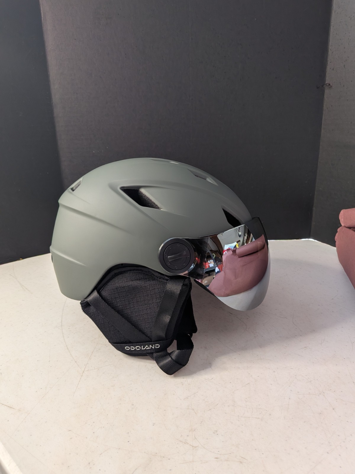 Odoland Unisex Ski Helmet with 2-in-1 Visor Goggles Lightwei