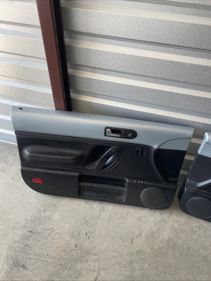 Panel de puerta izquierda derecha Volkswagen Beetle Coupe 2003-2010 techo rígido negro azul Foto 3 de 4