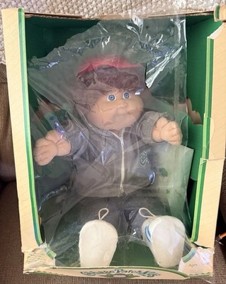 Vintage 1984 Coleco Cabbage Patch Kids- Keith Thurman -Box  & Birth Certificate