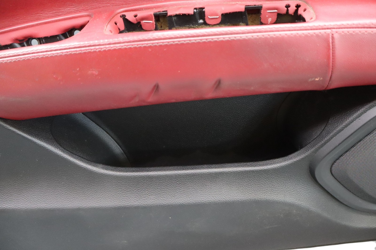 14-18 Maserati Quattroporte Front Left Driver Side Interior Door Panel Oem