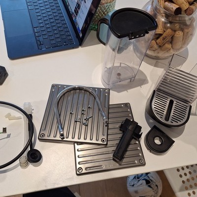 Nespresso Krups Pixie XN3006 Kaffeemaschine Ersatzteile 