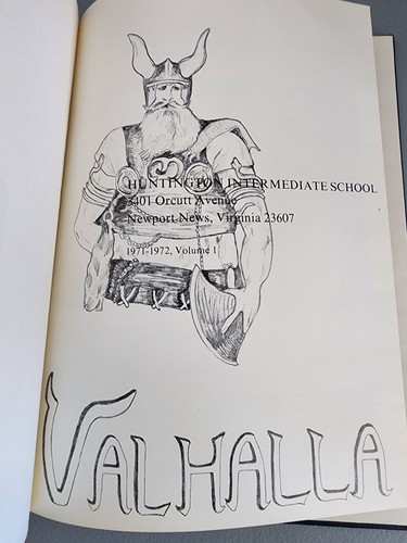 1971 - 1972 HUNTINGTON INTERMEDIATE SCHOOL YEARBOOK Valhalla, NEWPORT NEWS, VA - Picture 5 of 9