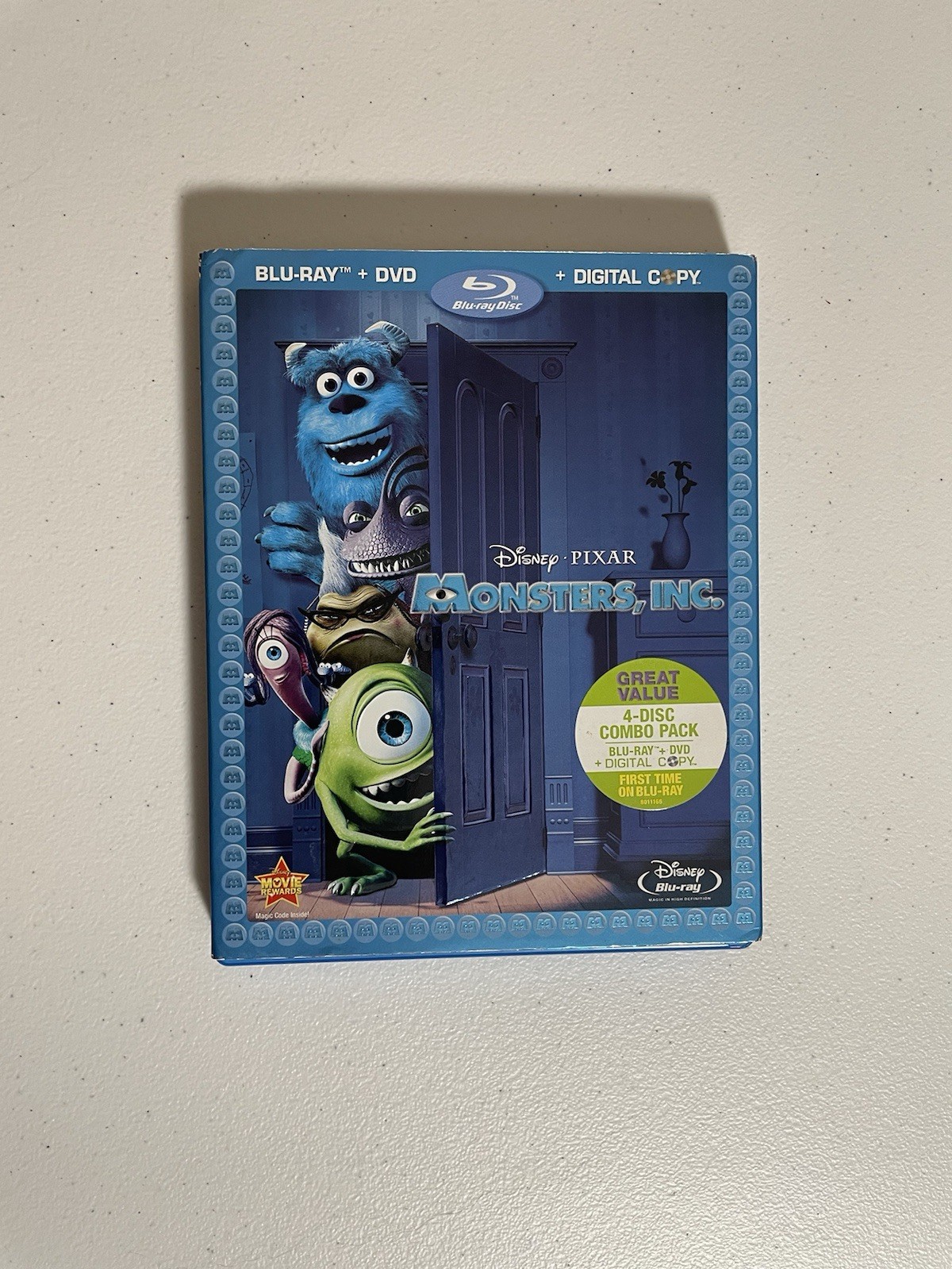 Monsters, Inc. (2001) Blu-ray & DVD Disc Set
