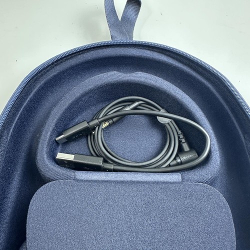 Sony Wh-1000xm5 Premium Wireless Noise Cancelling Headphones - Picture 4 of 9