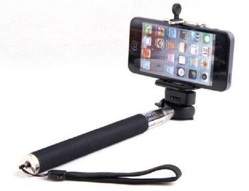 Selfie Extendable Stick Monopod with Separate Remote for Smartphone - Picture 3 of 4