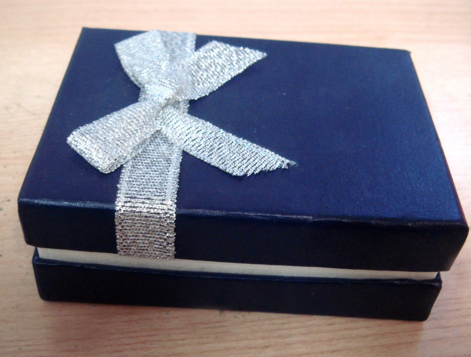 Australian Natural Black Triplet Opal Pendant Solid Sterling Silver Free Box - Image 2 of 2