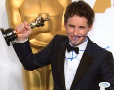 Eddie Redmayne Fantastic Beasts Autographed Signed 8x10 Photo ACOA