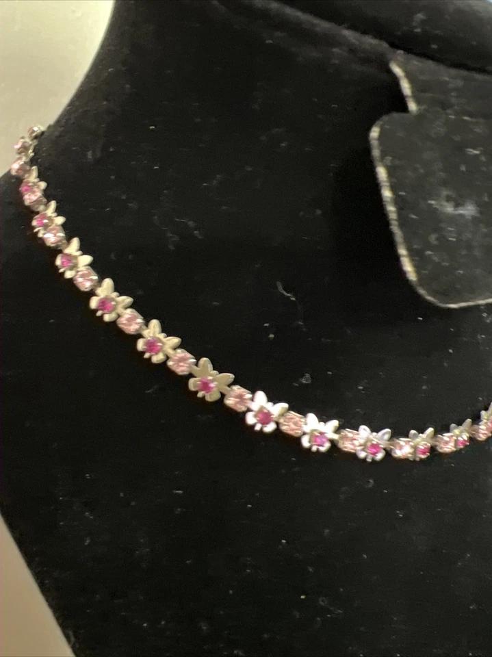 Collar Agatha Paris Mariposa Estrás Copa Cadena y Piedras Cristal Rosa 12 pulgadas Foto 2 de 4