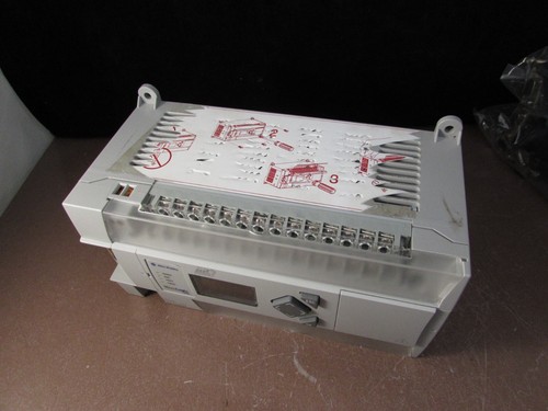 AB 1766-L32BWA Ser. Controlador de 32 puntos B MicroLogix 1400 - Imagen 2 de 3