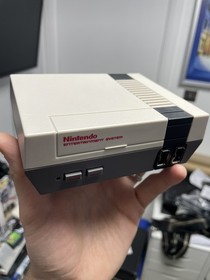 Nintendo NES Mini Classic Edition Console - NTSC-USA edition