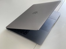 Apple MacBook Air A2337 2020 13-inch M1 3.2GHz Laptop, 256GB, 8GB RAM