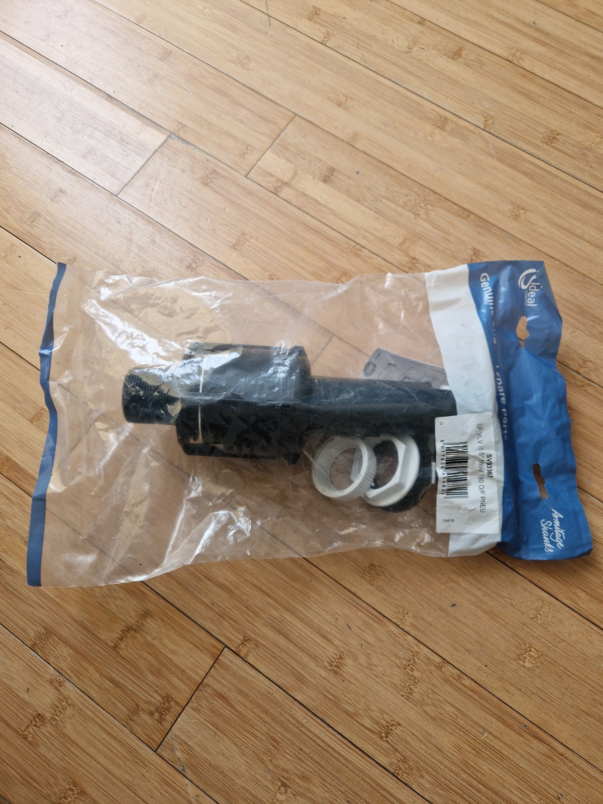 Armitage Shanks Conceala 2 pneumatic flush valve single flush Air siphon SV93367