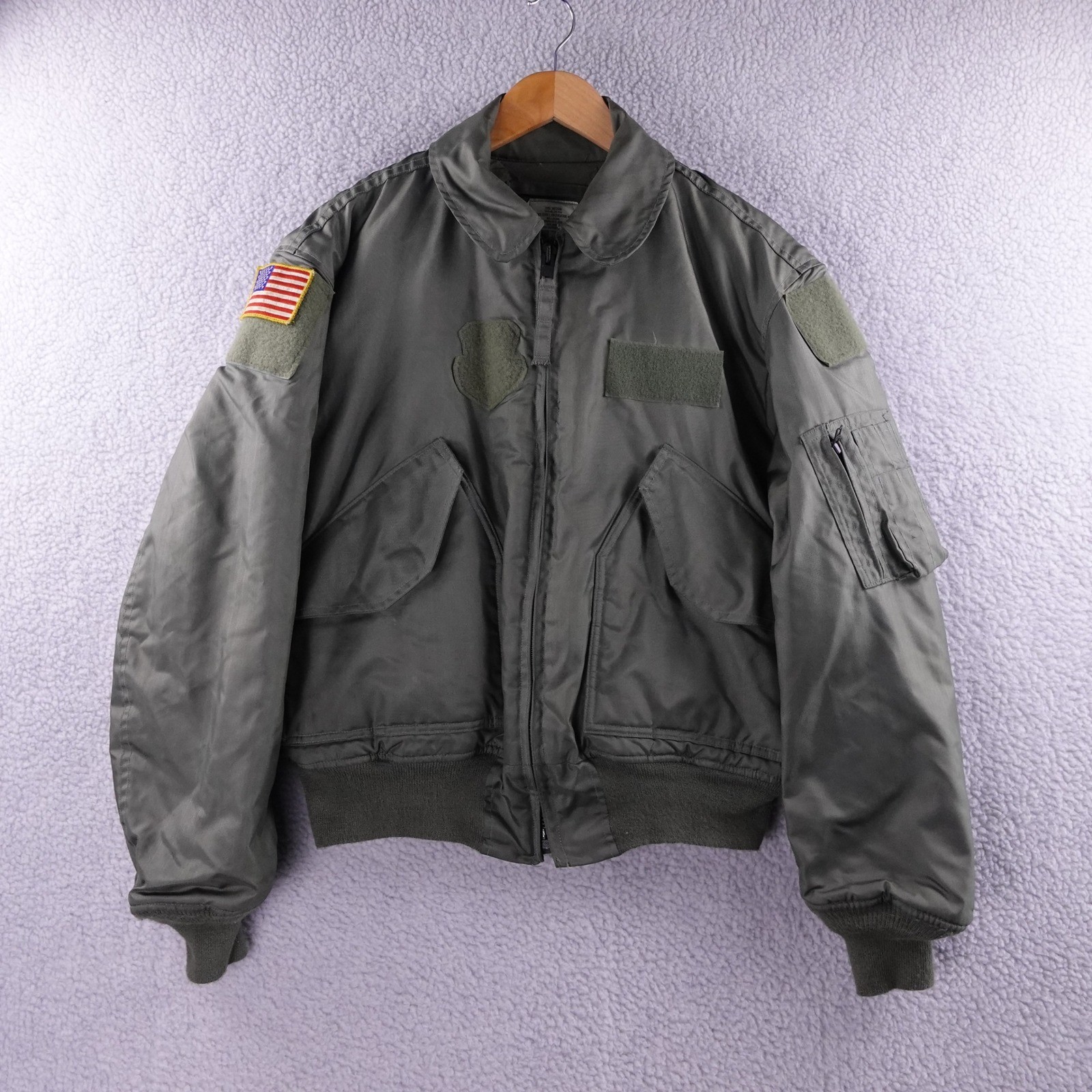 Vintage US Army CWU 45/P Flyer Cold Weather Jacket Olive Green Medium Propper