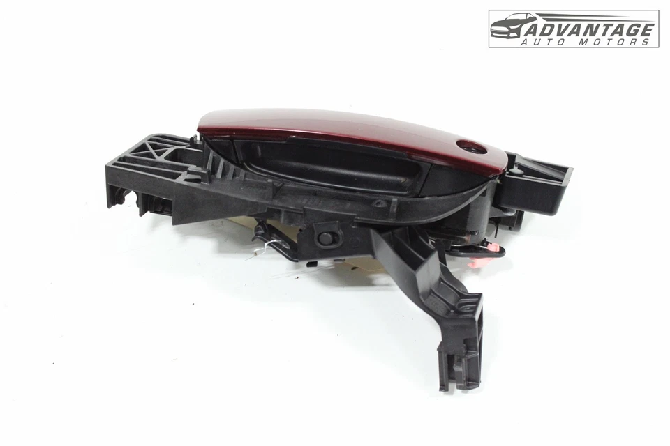 Dodge Charger 2013-2023 manija del panel de la puerta exterior delantera izquierda OEM Foto 3 de 4