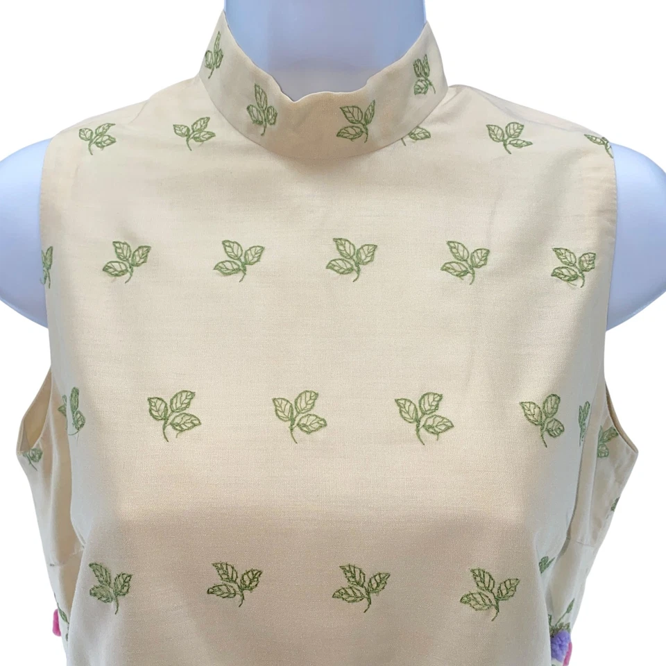 Vintage Bonwit Teller Skirt Set Medium Beige Green Eyelet Lace Leaves Pom Poms - Image 4 of 4