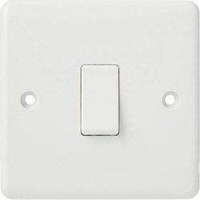 Light Switch 1 /2 Way 1 / 2 Gang 1G Single Twin Triple White Plastic Wall Switch