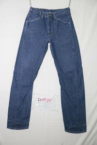 levis 835