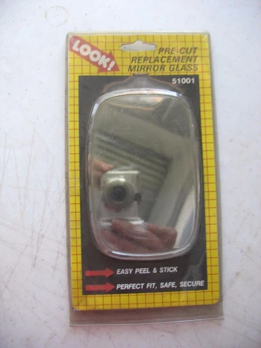 NOS MOTORMITE USA L or R SIDE MIRROR GLASS #51001 Various 1977-85