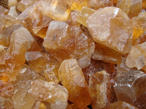 500 Carat Lots of Unsearched Natural Citrine Calcite Rough + A FREE Faceted Gem - Picture 5 of 7