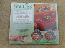 PKG o 25 Noah's Ark Wallpaper Cutouts by Wallies/12124/Nursery Wall Decor/craft 