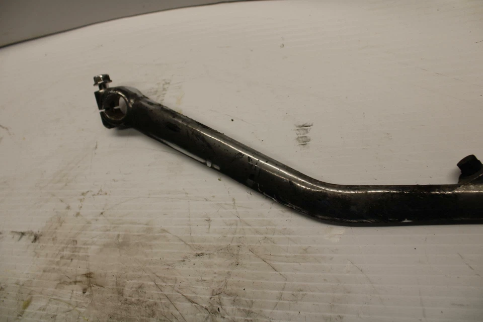 84-85 HONDA V30 MAGNA PEDAL DE FREIO TRASEIRO DIREITO BB251 - Imagem 3 de 4