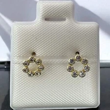BROQUEL CON PIEDRAS EN ORO MEX. 14 K