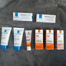 Lot 8 Travel La Roche-Posay Triple Repair Moisturizer Tinted Mineral Sunscreen