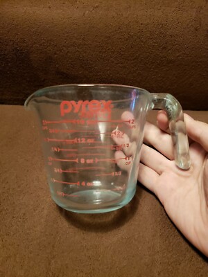 Pyrex Prepware 2-Cup Measuring Cup, Red Graphics, Clear 