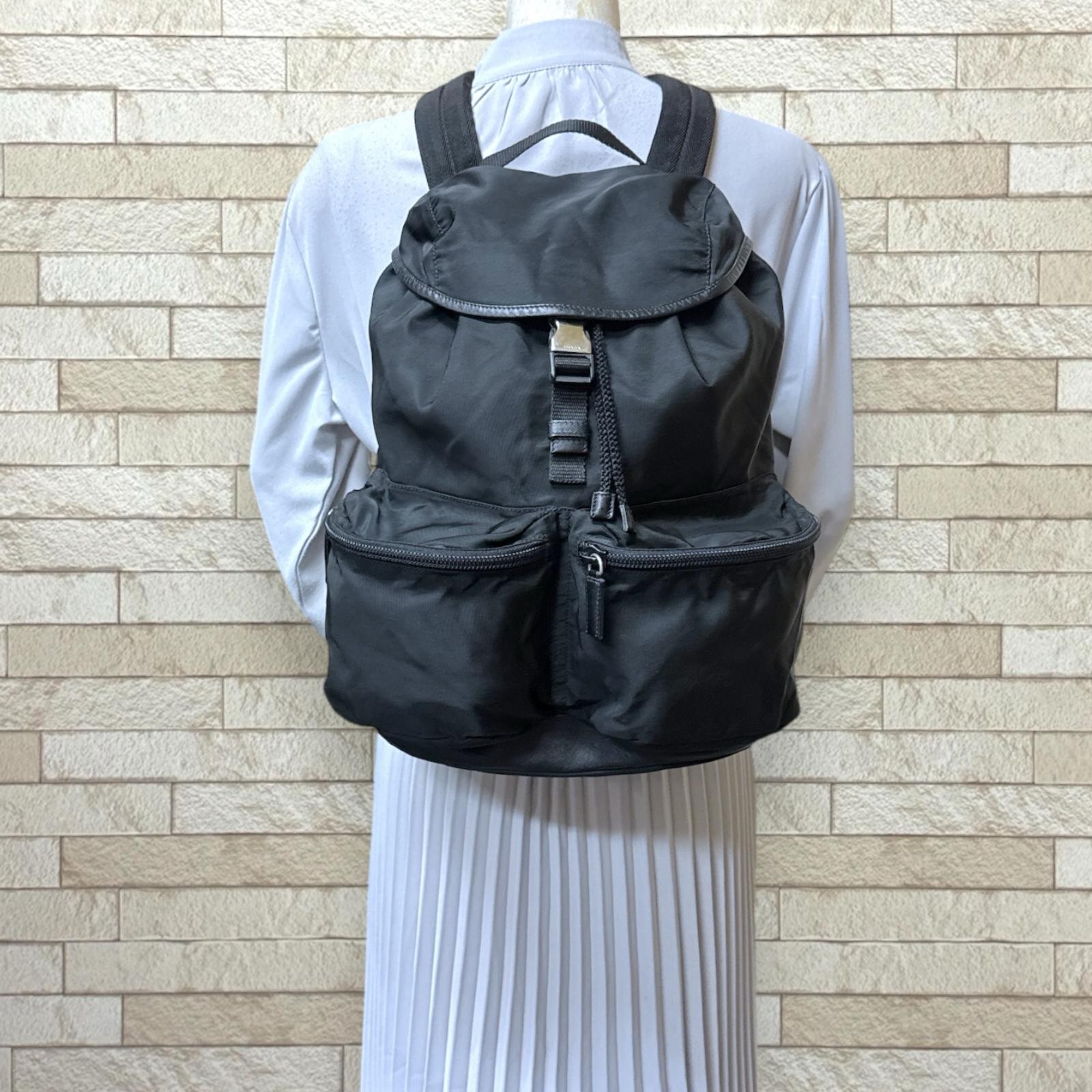 PRADA Backpack Â· Daypack V164 Nylon used thumbnail 2
