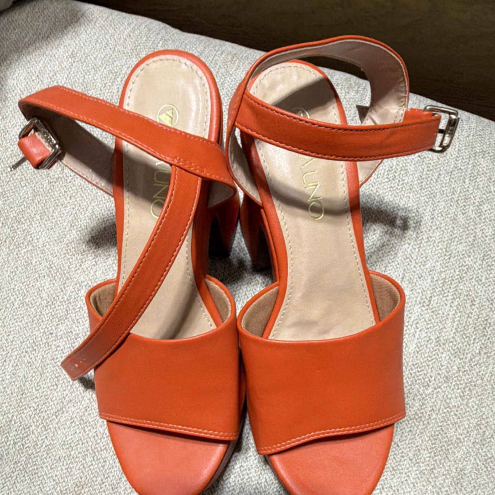 VANUNO Strappy Sandals Block Heel Orange Buckle Ankle Strap Women's
