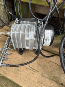 VIVOSUN Magnetic Air Pump lot with Accessories for All Water Types