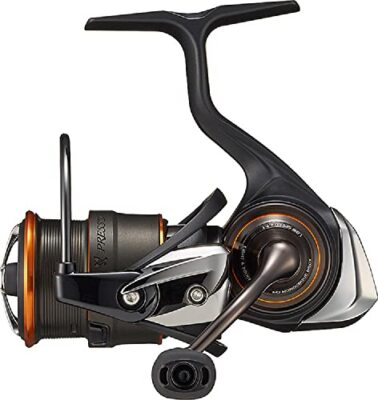 Daiwa Spinnrolle 21 Presso LT1000S-P Kohlefaser Rechts- & Linksgriff NEU
