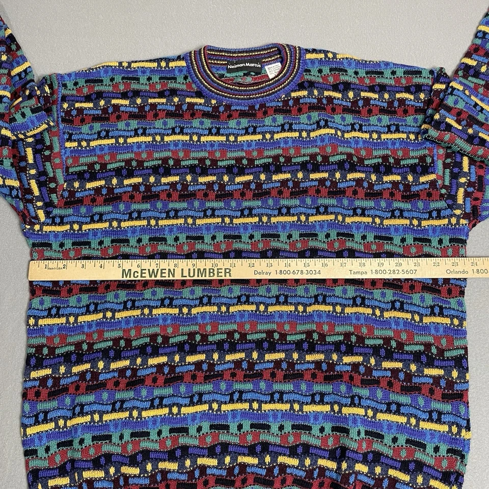 Neiman Marcus Sweater Mens XL Geometric Crewneck Pullover Party Holiday Italy - Image 4 of 4