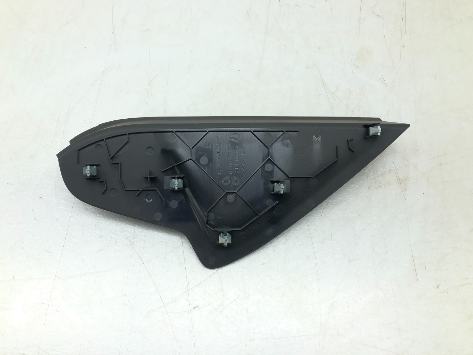 Maserati Levante 2017-2020 FRONT+RIGHT Dashboard