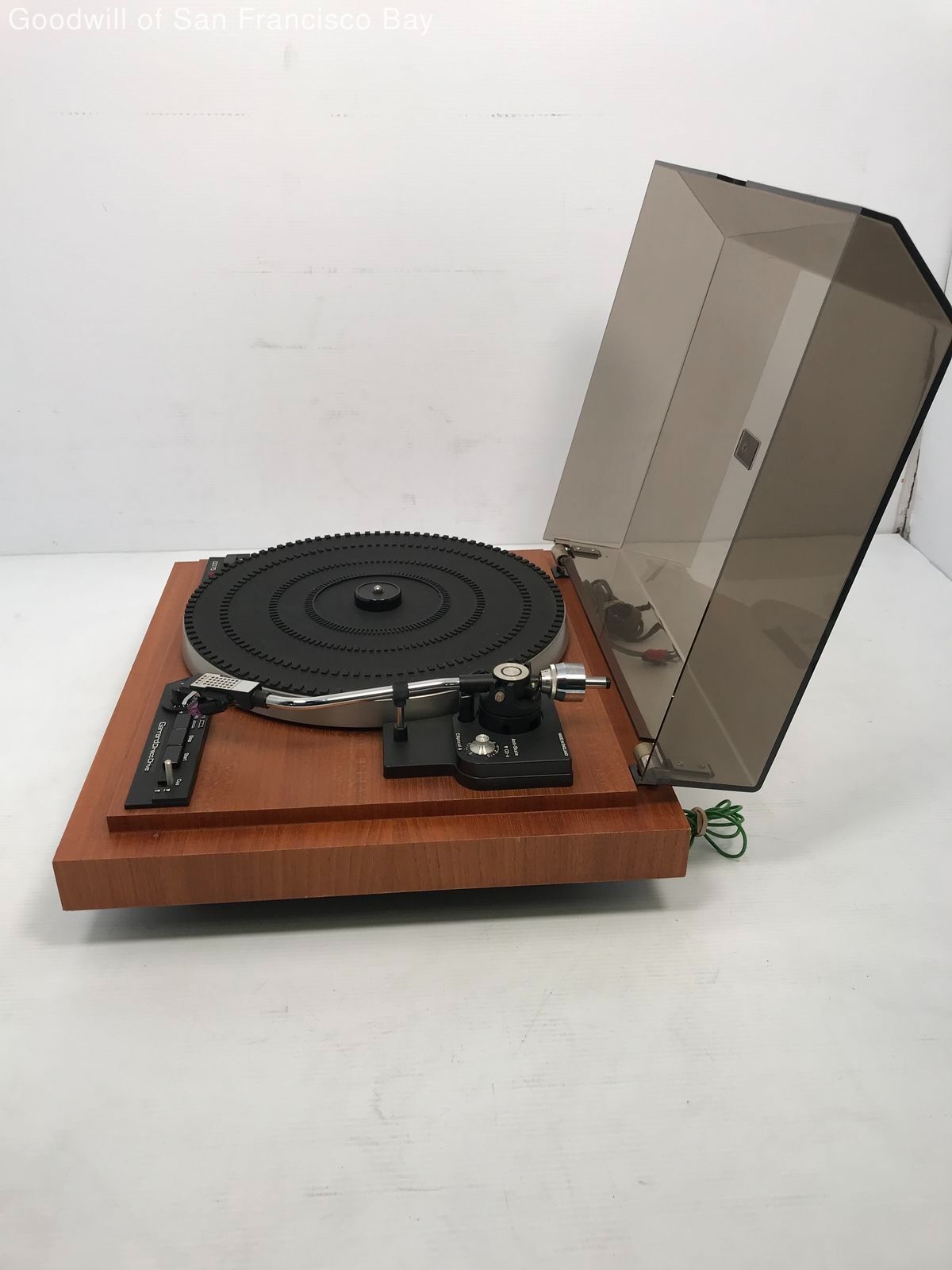 Garrard DD75 Direct Drive Wooden Turntable Brown With Case And Stylus